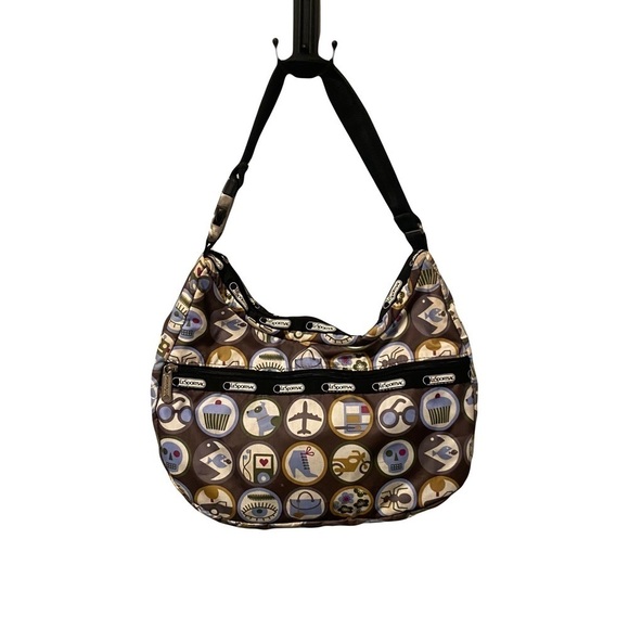 Lesportsac with pattern in EUC - Picture 2 of 4